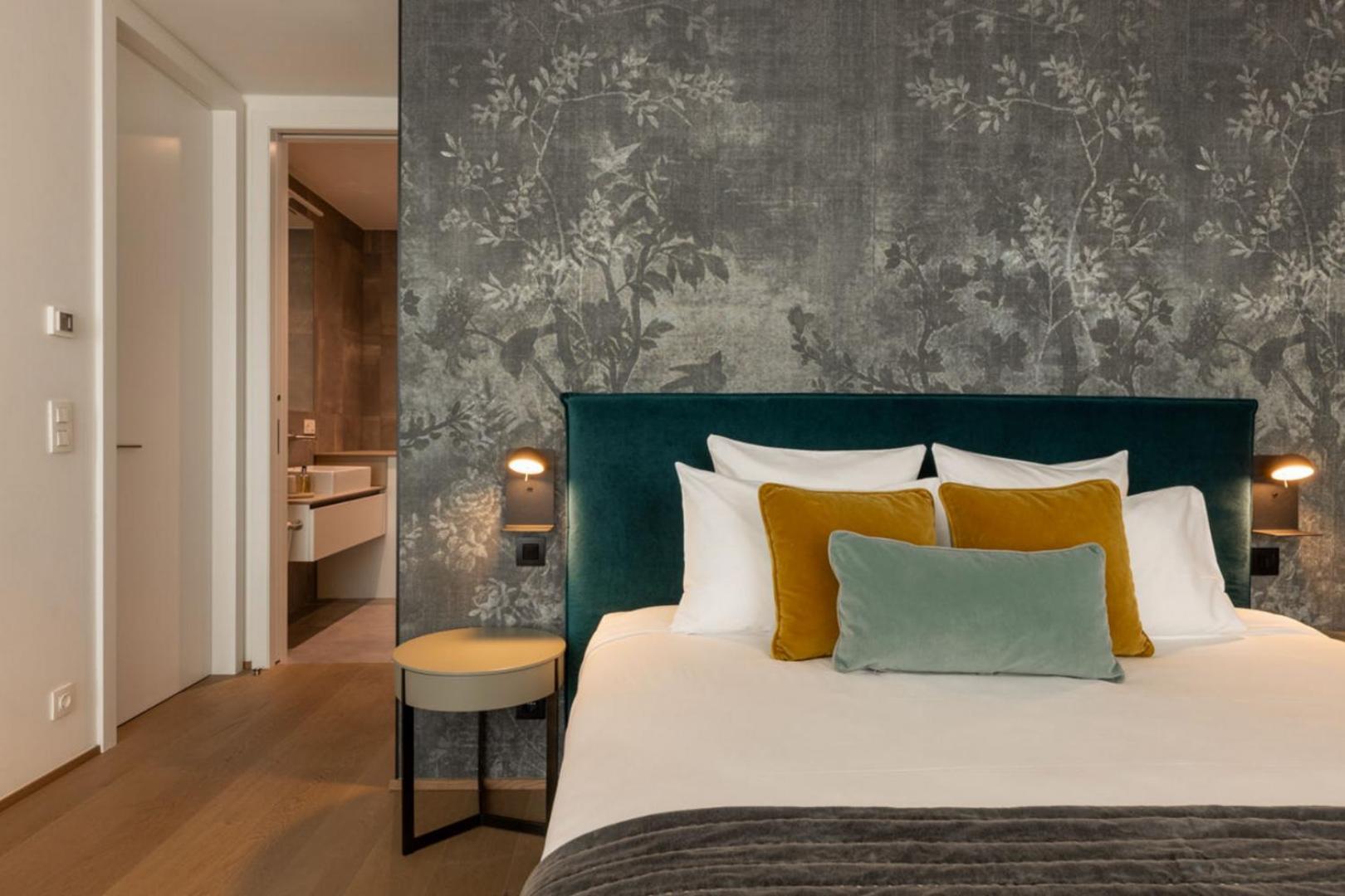 The - Luxury Serviced Апарт-отель